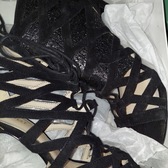 NWT 9west Authority Black Sandals - Picture 10 of 11